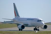 F-GUGK @ LFRB - Airbus A318-111, Taxiing to boarding ramp, Brest-Bretagne Airport (LFRB-BES) - by Yves-Q