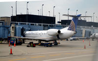 N11565 @ KORD - At the gate O'Hare - by Ronald Barker