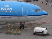 PH-AOL @ EHAM - KLM18 to Washington (IAD) - by Jean Goubet-FRENCHSKY