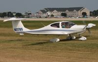 N217DS @ KOSH - Diamond DA-40