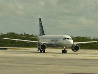 XA-MXH @ MMUN - Arriving at Cancun Airport. - by Raymond De Clercq