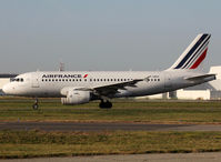 F-GRHY @ LFBO - Taxiing holding point rwy 32R for departure... new c/s - by Shunn311