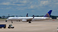 N19141 @ KORD - Taxi O'Hare - by Ronald Barker