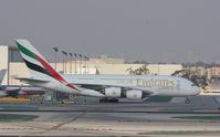A6-EEQ @ KLAX - Airbus A380-800