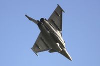 13 @ LFRJ - Dassault Rafale M, Pattern turn landing rwy 26, Landivisiau Naval Air Base (LFRJ) - by Yves-Q