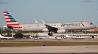 N119NN @ MIA - American A321 - by Florida Metal