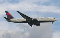 N121DE @ DTW - Delta 767-300 - by Florida Metal