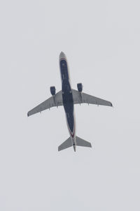N819MD @ DCA - US Airways Embraer ERJ 170-100SU _ N819MD flying over Washington DC. - by Davo87