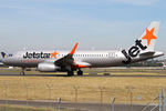 VH-VFX @ YSSY - taxiing to 34R - by Bill Mallinson