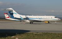 OE-ICA @ LOWG - Avcon Jet Bombardier BD-700-1A11 Global 5000 - by Andi F