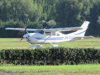 ZK-TDO @ NZAR - Cessna 206 at Ardmore (was hoping it was new import VH-UBV but alas not!) - by magnaman