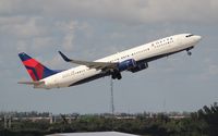 N810DN @ FLL - Delta - by Florida Metal