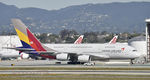 HL7625 @ KLAX - Taxiing to gate at LAX - by Todd Royer