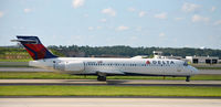 N920AT @ KATL - Former Airtran in Delta colors, Taxi Atlanta - by Ronald Barker