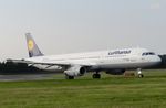 D-AISO @ EGPH - Lufthansa 3PN arrives from FRA - by Mike stanners