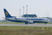 EI-DYE @ LFRB - Boeing 737-8AS, Taxiing to boarding ramp, Brest-Bretagne Airport (LFRB-BES) - by Yves-Q