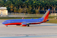 N8319F @ FLL - Ft. Lauderdale - by Alex Feldstein