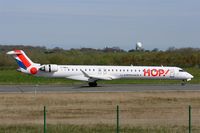 F-HMLC @ LFRB - Bombardier CRJ-1000, Landing rwy 07R, Brest-Bretagne Airport (LFRB-BES) - by Yves-Q