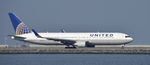 N676UA @ KSFO - Taxiing for departure at SFO - by Todd Royer