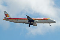 EC-JRE @ EGLL - Airbus A321-211 [2756] (Iberia) Home~G 15/07/2014. On approach 27L. - by Ray Barber