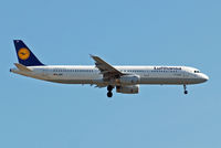 D-AIRE @ EGLL - Airbus A321-131 [0484] (Lufthansa) Home~G 19/07/2014. On approach 27L. - by Ray Barber