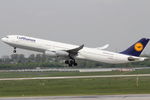 D-AIFD @ EDDL - Lufthansa, Airbus A340-313X, CN: 390, Name: Giessen - by Air-Micha