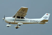 D-ESAD @ EDMT - Cessna 172R Skyhawk [172-80149] Tannheim~D 24/08/2013 - by Ray Barber