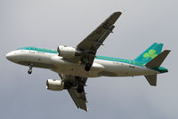 EI-EPT @ EGLL - Airbus A319-111 [3054] (Aer Lingus) Home~G 10/05/2015. On approach 27R. - by Ray Barber