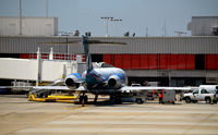 N943AT @ KATL - At the gate Atlanta - by Ronald Barker