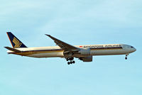 9V-SWQ @ EGLL - Boeing 777-312ER [34582] (Singapore Airlines) Home~G 21/08/2014. On approach 27L. - by Ray Barber