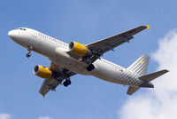 EC-MAX @ EGLL - Airbus A320-214 [4478] (Vueling Airlines) Home~G 22/08/2014. On approach 27R. - by Ray Barber