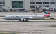 N118NN @ MIA - American A321 - by Florida Metal