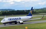 EI-EVY @ EGPH - Ryanair B737-8AS Taxiing to runway 06 - by Mike stanners