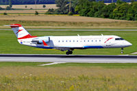OE-LCQ @ LOWW - Canadair CRJ-200LR [7605] (Austrian Arrows) Vienna-Schwechat~OE 13/09/2007 - by Ray Barber