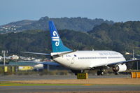 ZK-NGJ @ NZWN - Soon the B733s are history in NZ's fleet - by Micha Lueck