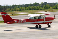 N78253 @ KPDK - Cessna 172K Skyhawk [172-57546] Atlanta-Dekalb Peachtree~N 18/04/2010 - by Ray Barber