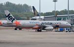 9V-JSM @ WSSS - Jetstar Asia A320 at its gate in SIN - by FerryPNL