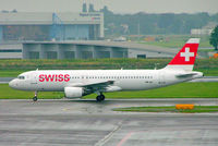 HB-IJI @ EHAM - Airbus A320-214 [0577] (Swiss International Air Lines) Amsterdam-Schiphol~PH 06/08/2014 - by Ray Barber