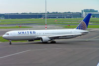N641UA @ EHAM - Boeing 767-322ER [25091] (United Airlines) Amsterdam-Schiphol~PH 06/08/2014 - by Ray Barber