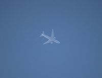 N774UA - United 777-200 overflying Livonia Michigan at 35,000 ft without contrails flying ORD-BRU - by Florida Metal
