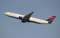 N803NW @ DTW - Delta A330-300