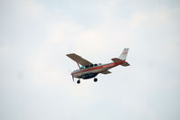 N9428G @ BFI - 1970 Cessna on final. - by Eric Olsen