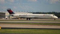 N916DE @ ATL - Delta - by Florida Metal