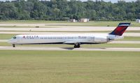 N916DN @ DTW - Delta - by Florida Metal