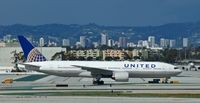 N217UA @ KLAX - United, is here taxiing to the gate at Los Angeles Int'l(KLAX) - by A. Gendorf