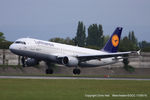 D-AIPP @ EGCC - Lufthansa - by Chris Hall