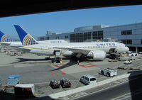 N45905 @ KSFO - United Airlines 2012 Boeing 787-8 @ SF International Airport's International Terminal 1 - by Steve Nation