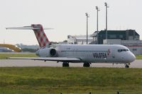 EI-EWI @ LFRB - Boeing 717-2BL, Taxiing to boarding area, Brest-Bretagne Airport (LFRB-BES) - by Yves-Q
