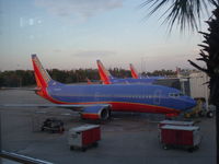 N359SW @ MCO - 737-300 - by Christian Maurer