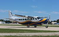 N611CB @ KOSH - Cessna 208B